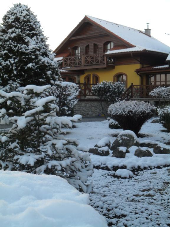 Penzion Country Стара-Лесна Экстерьер фото